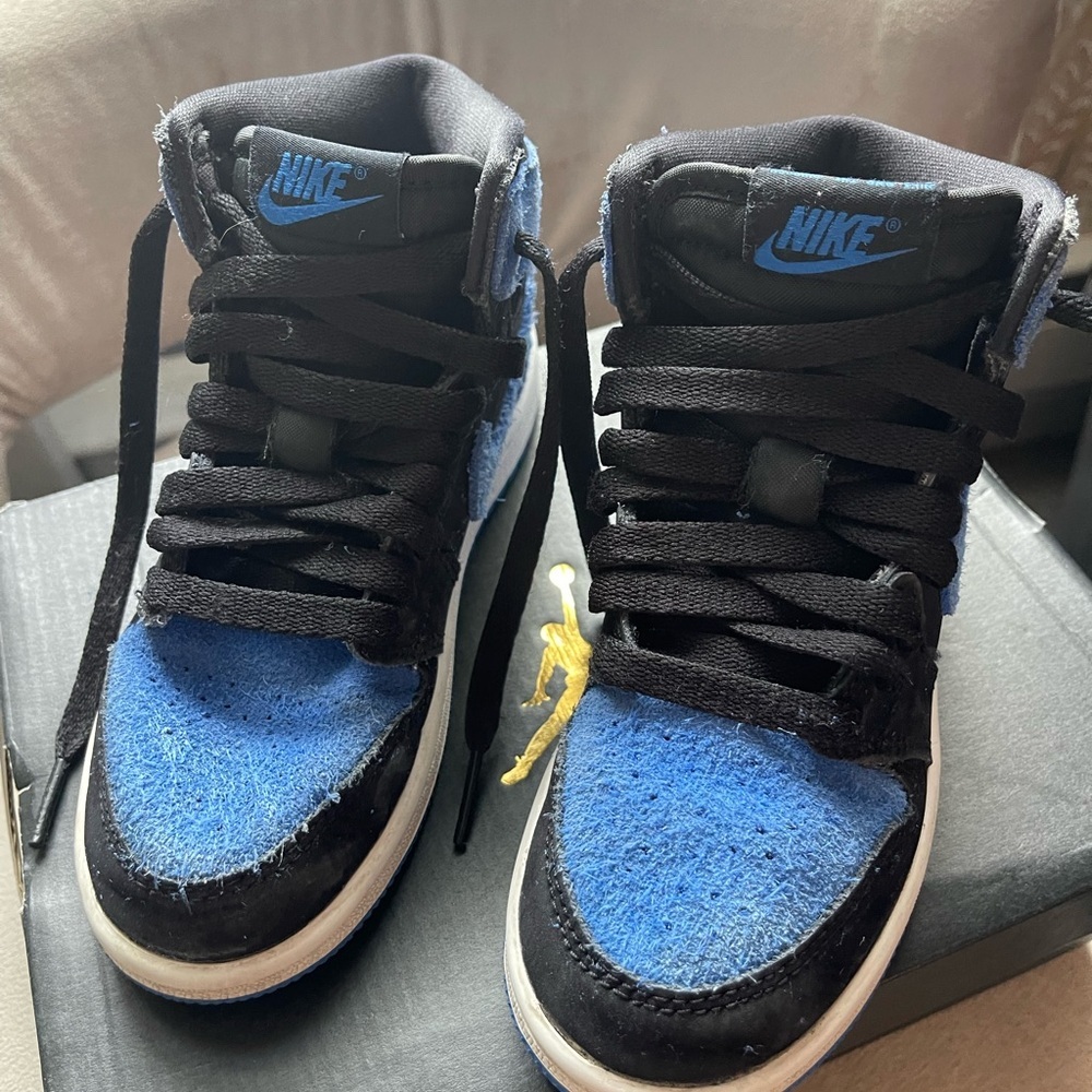 Jordan Kids Sneakers - Black and Blue